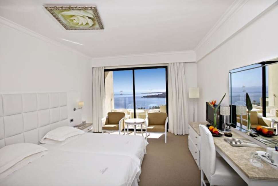 Een foto van Grecian Park Hotel