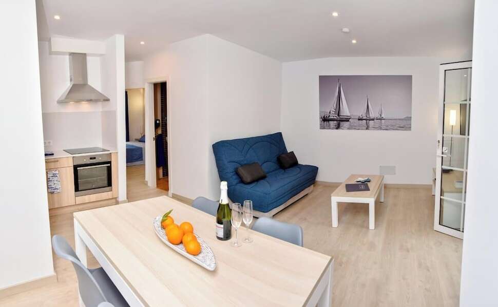 Ein Foto Maribel Apartments
