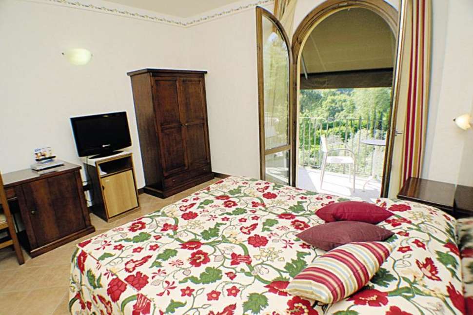 Ein Foto Hotel Sovestro