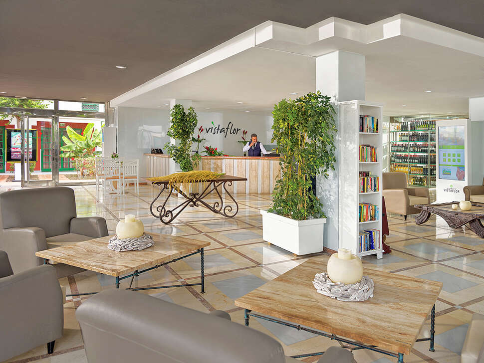 Een foto van het interieur van Vistaflor Bungalows