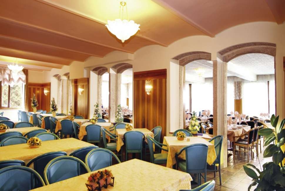 Ein Foto von den Einrichtungen im Parc Hotel Jolanda