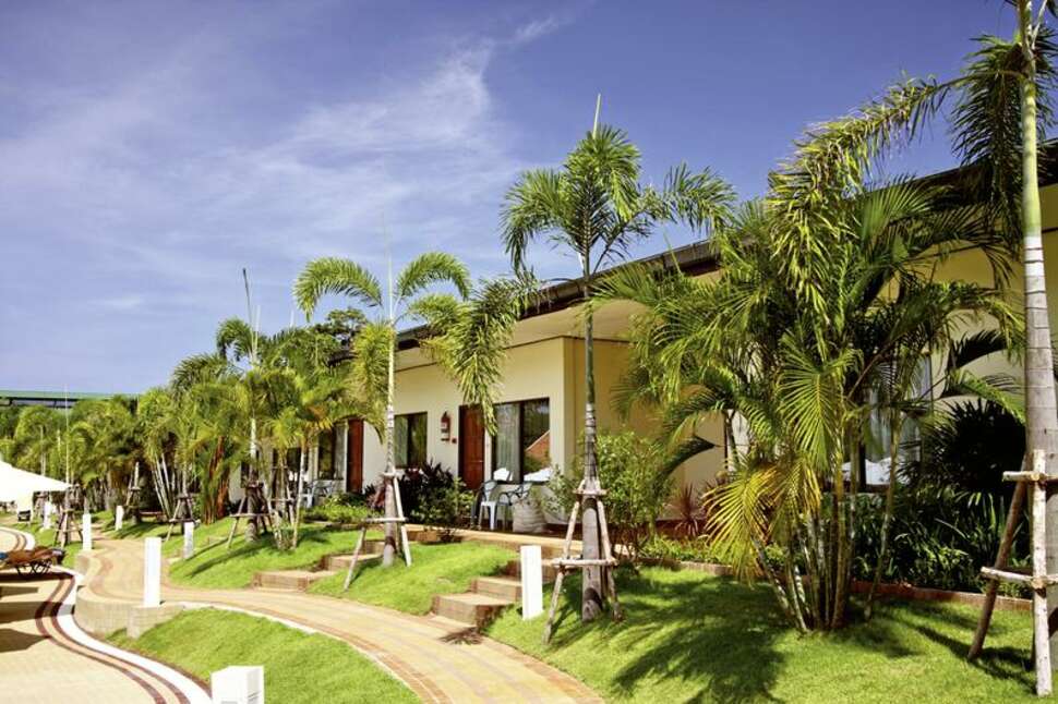 Een foto van de buitenkant van Thai Garden Resort