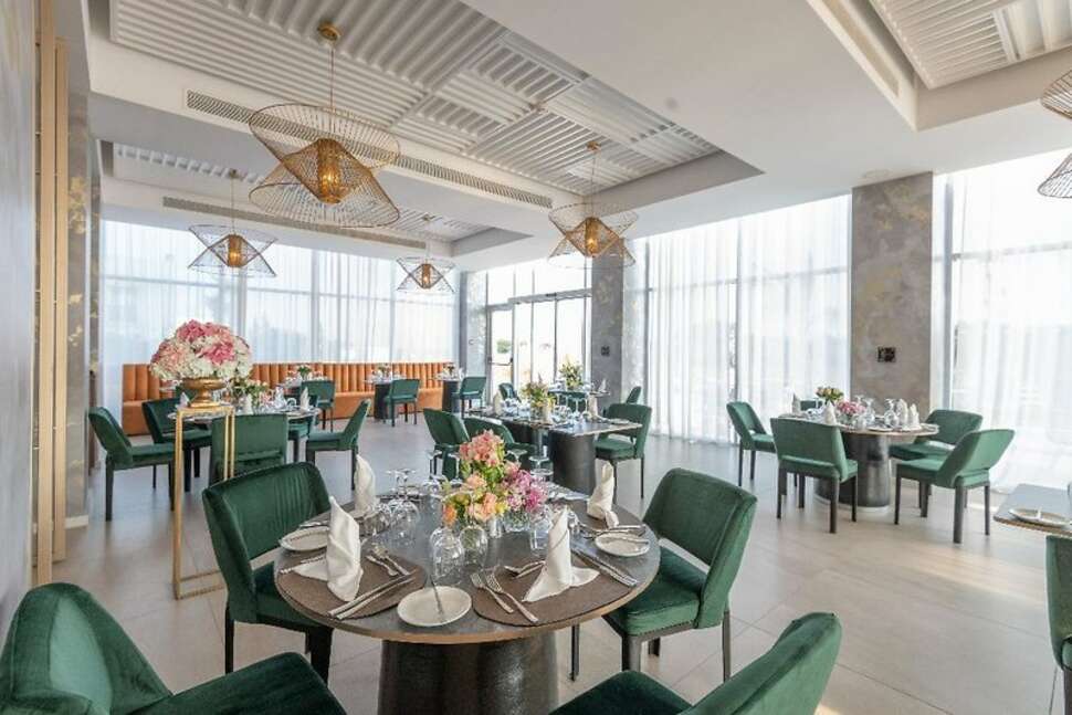 Een foto van de faciliteiten bij Nissi Beach Resort
