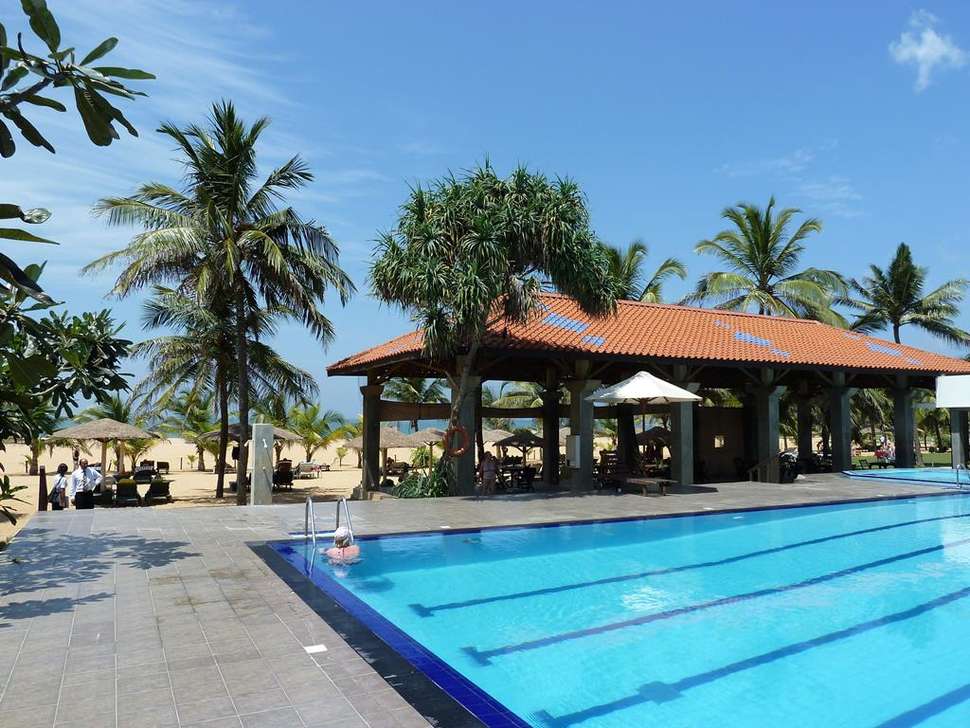 Een foto van het zwembad bij Goldi Sands Hotel