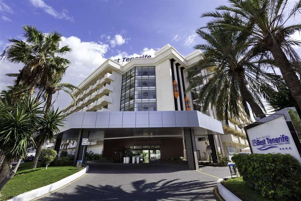 Een foto van de buitenkant van Best Tenerife