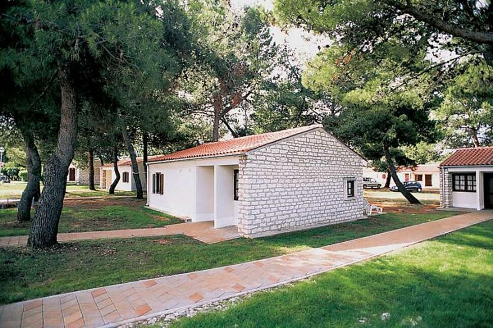 Een foto van de buitenkant van Resort Villas Rubin