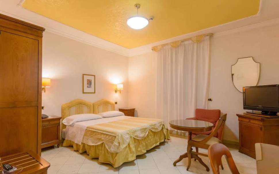 Een foto van een overzicht van Mariano IV Palace Hotel