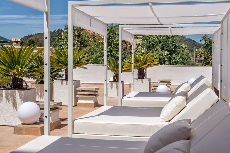 Ein Foto von der Terrasse im Catalonia del Mar