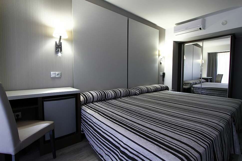 Ein Foto Summer Hotel
