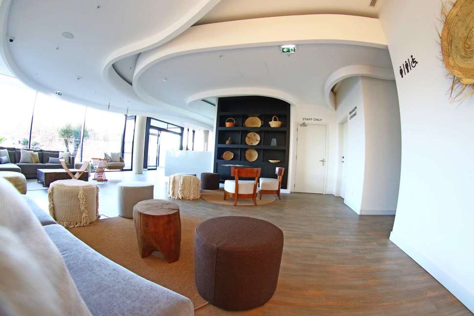Een foto van het interieur van Jupiter Marina Hotel
