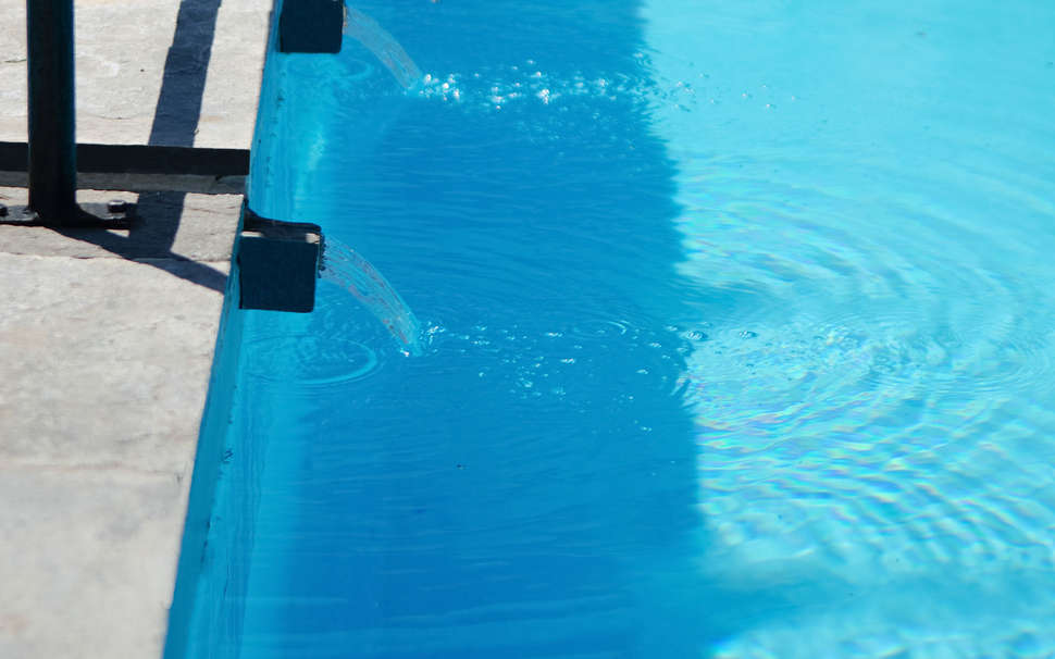 Ein Foto vom Pool im Anema by the Sea Guesthouse