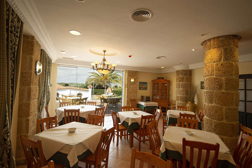 Ein Foto Diufain Hotel