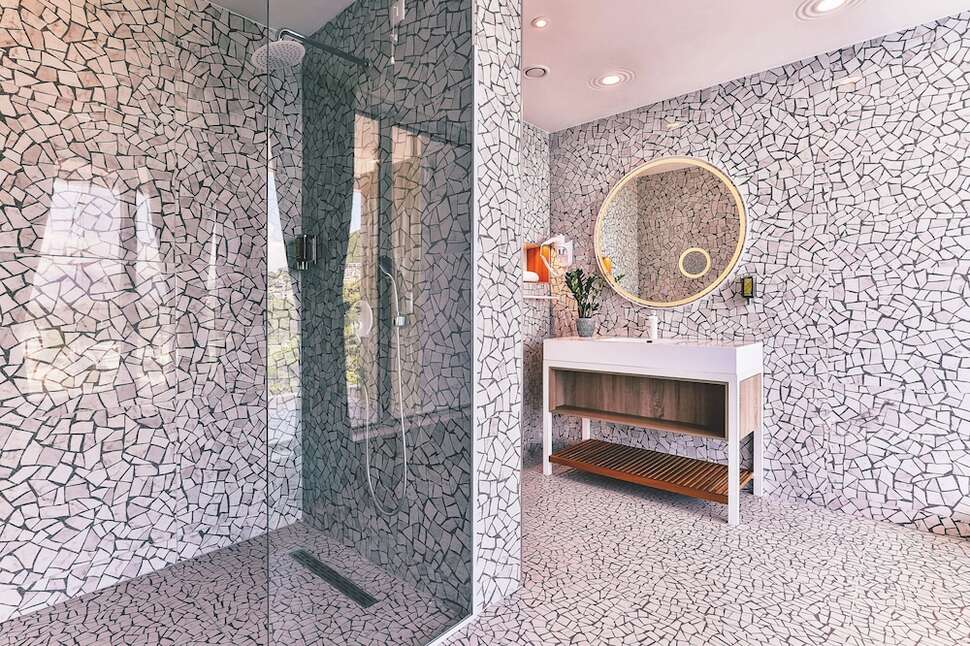 Een foto van Carine Hotel Kumbor