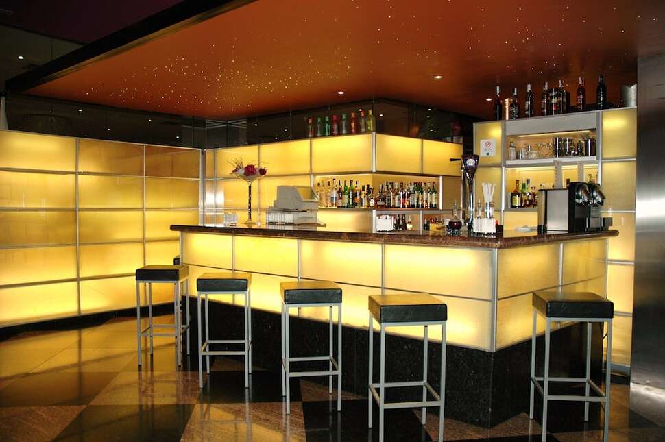 Ein Foto Abba Sants Hotel