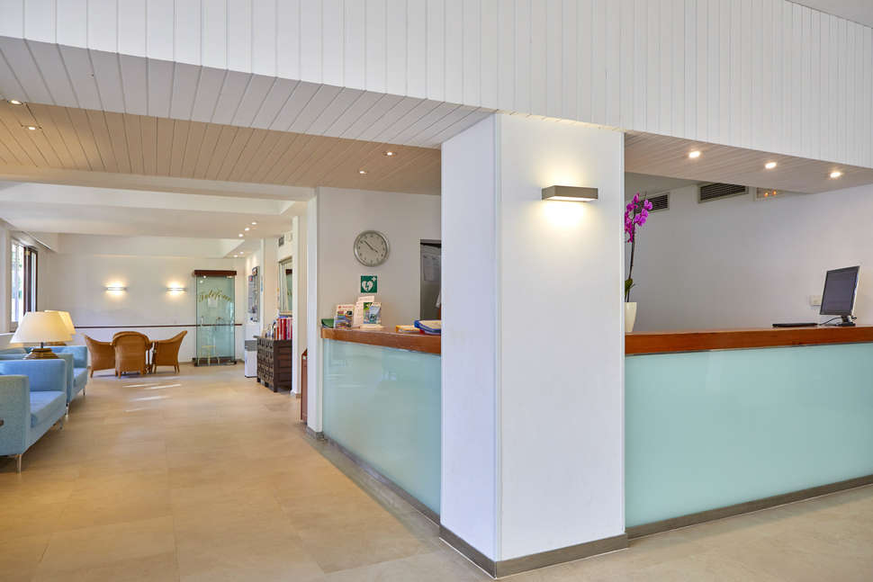 Een foto van het interieur van Gavimar Cala Gran Costa del Sur Hotel & Resort