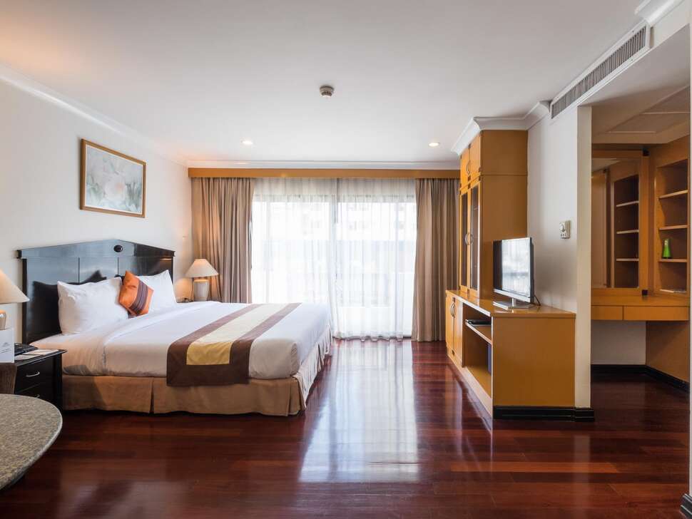 Ein Foto Admiral Suites Bangkok