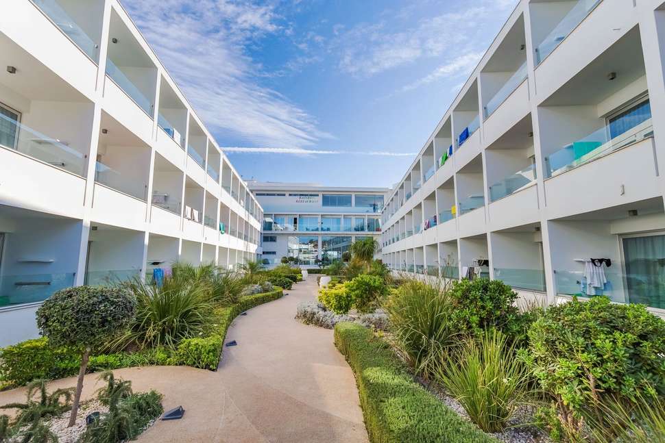 Een foto van Nicholas Color Hotel