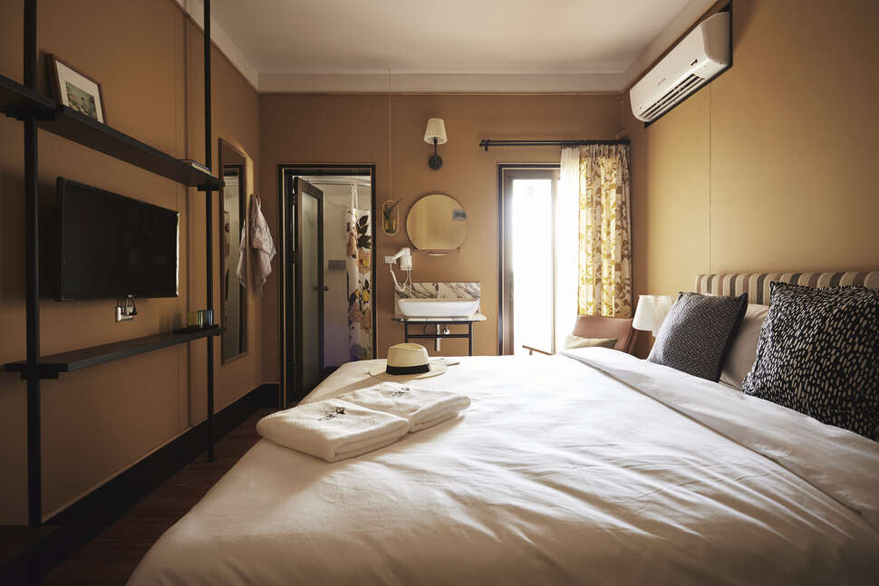 Ein Foto Josh Hotel Bangkok