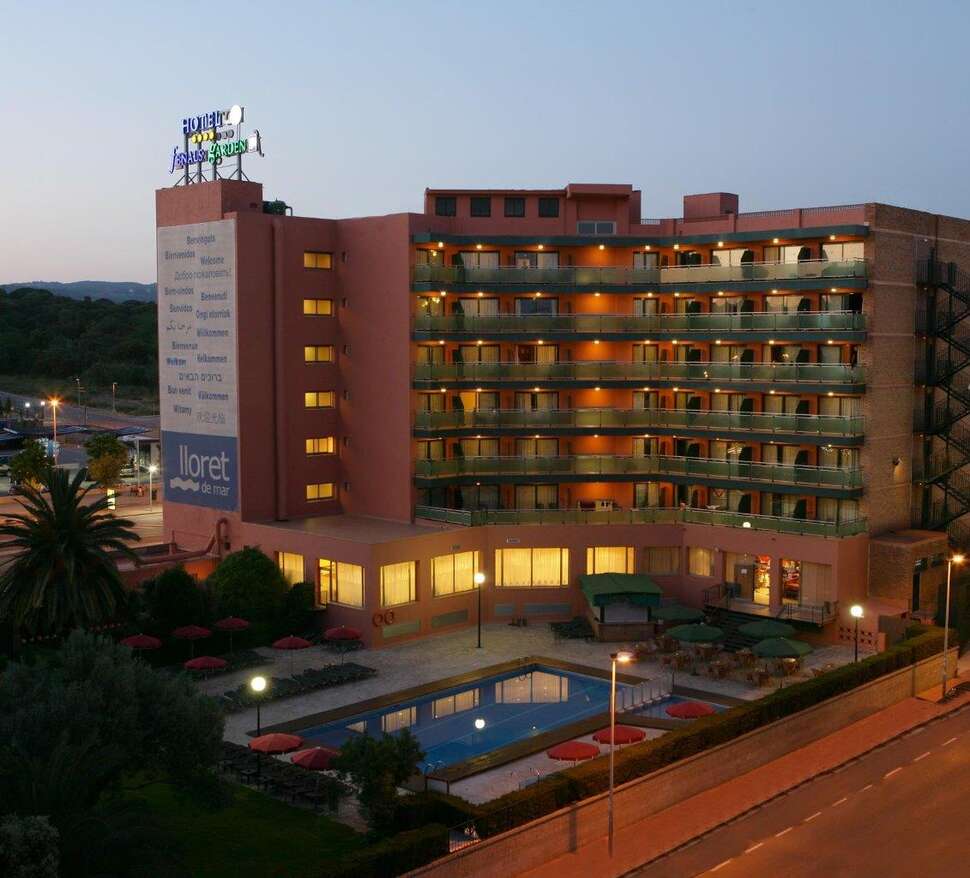 Een foto van het zwembad bij Hotel Fenals Garden