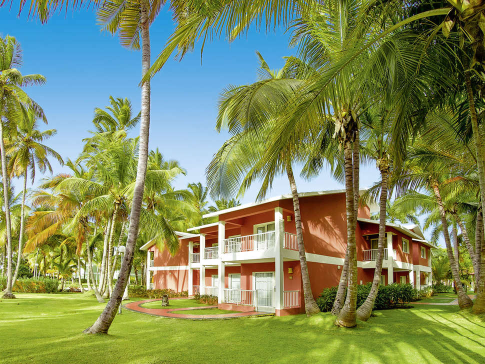 Een foto van de buitenkant van Grand Palladium Bavaro Suites Resort & Spa