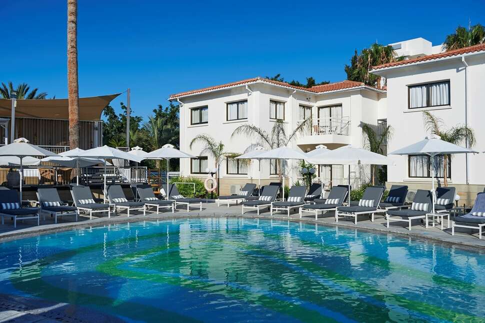 Ein Foto vom Pool im The King Jason Paphos