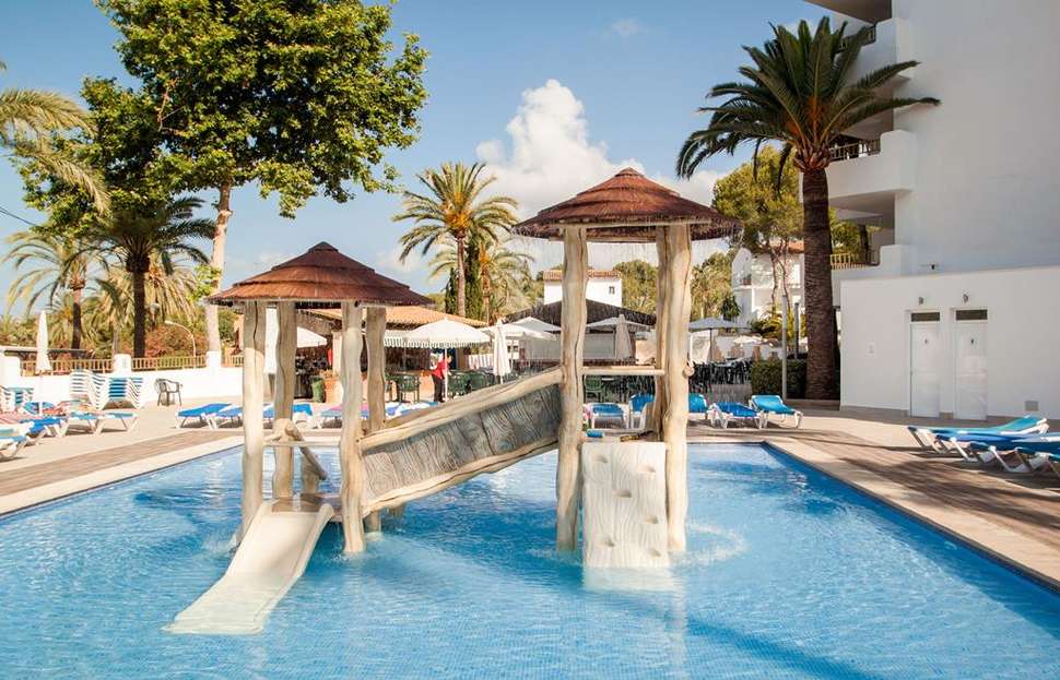 Een foto van het zwembad bij Globales Costa de la Calma