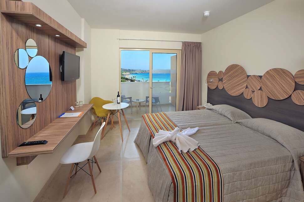 Ein Foto Hotel Nelia Beach