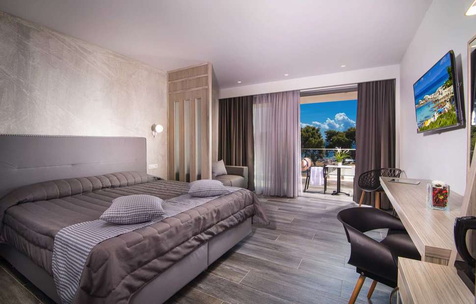 Een foto van Lagomandra Beach Hotel & Suites
