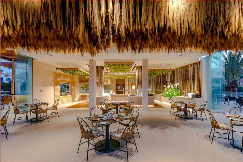Ein Foto von den Einrichtungen im Cavo Zoe Seaside Hotel