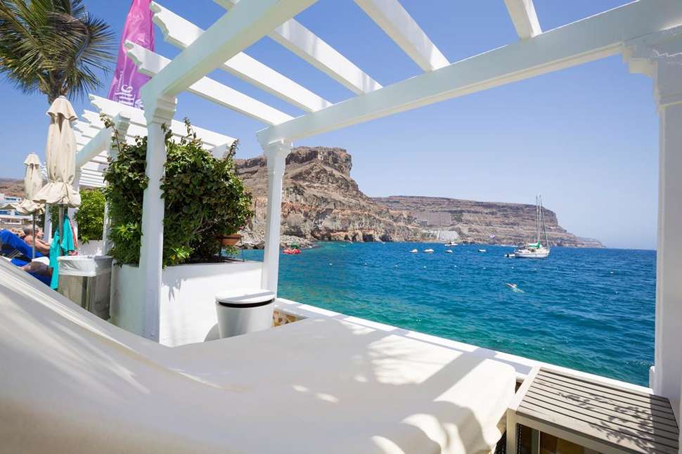 Een foto van het terras bij Appartementen Livvo Puerto de Mogan