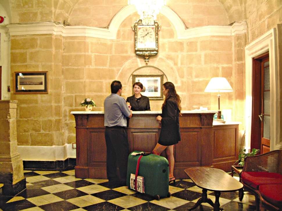 Een foto van Castille Hotel