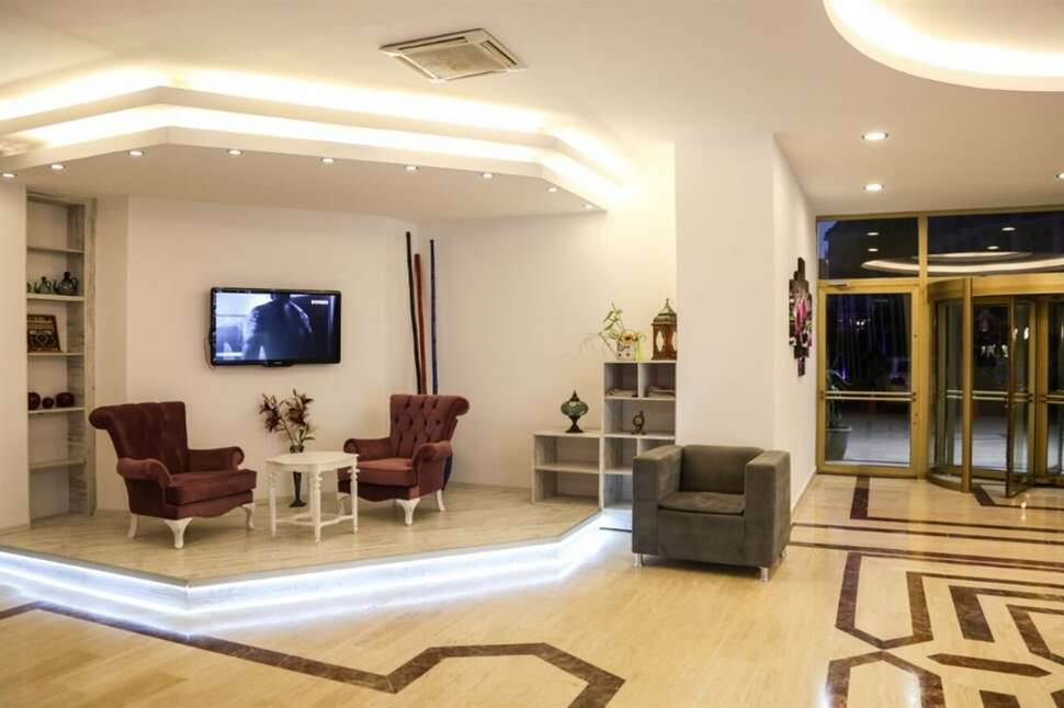 Een foto van het interieur van Hotel Kaya Maris
