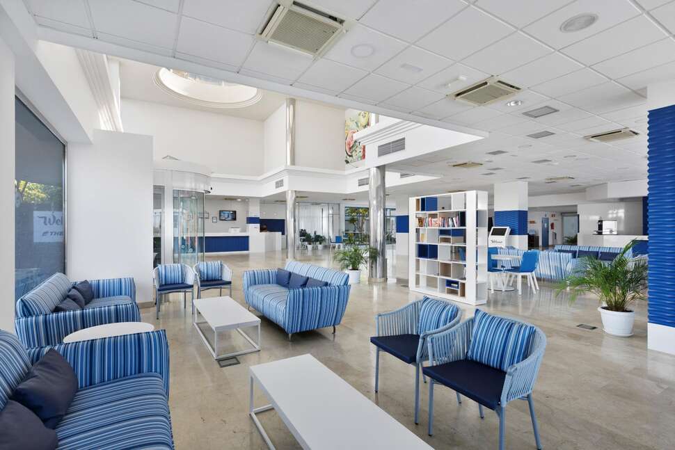 Een foto van het interieur van THB Tropical Island