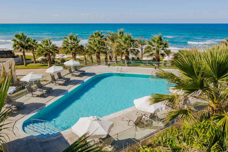 Een foto van Louis Paphos Breeze
