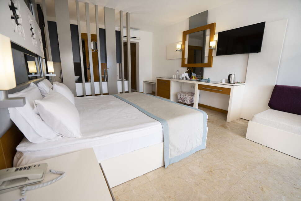 Een foto van Flora Garden Beach Hotel