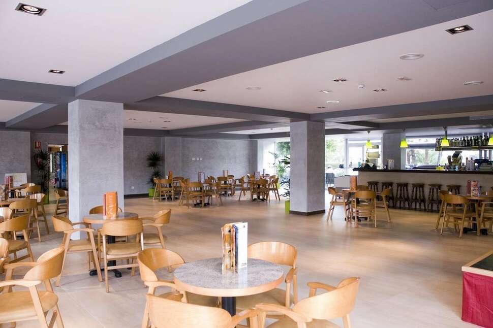 Een foto van de faciliteiten bij Hotel Surf-Mar by Samba Hotels