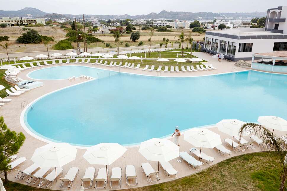Ein Foto vom Pool im Evita Resort
