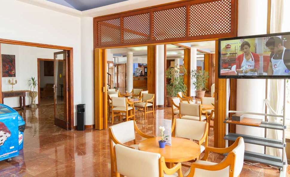Ein Foto vom Innenbereich im Hotel Riomar