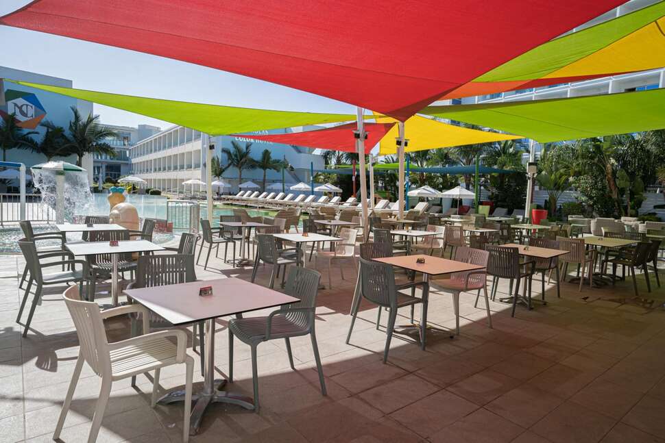 Een foto van Nicholas Color Hotel