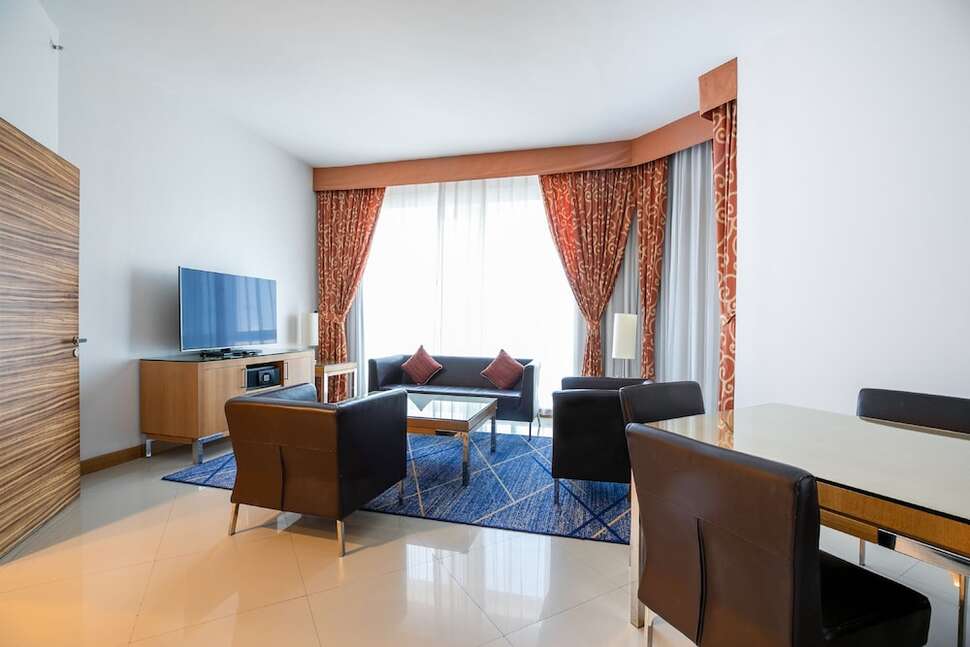 Ein Foto Four Points by Sheraton Bur Dubai