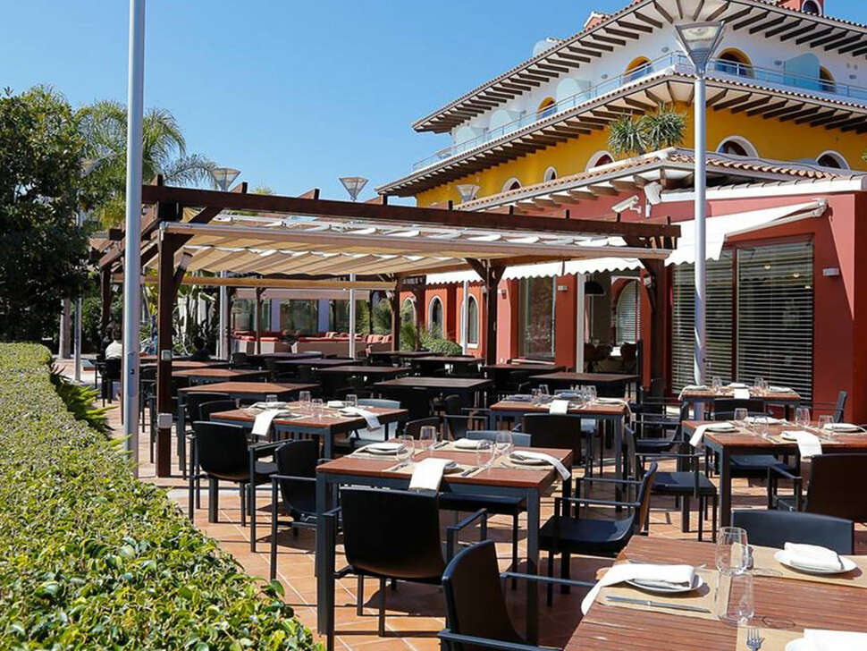 Een foto van The Cook Book Hotel
