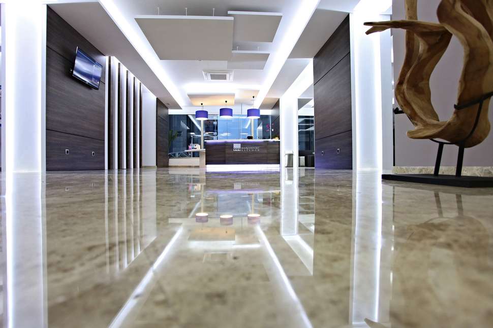 Een foto van het interieur van Flamingo Beach Resort