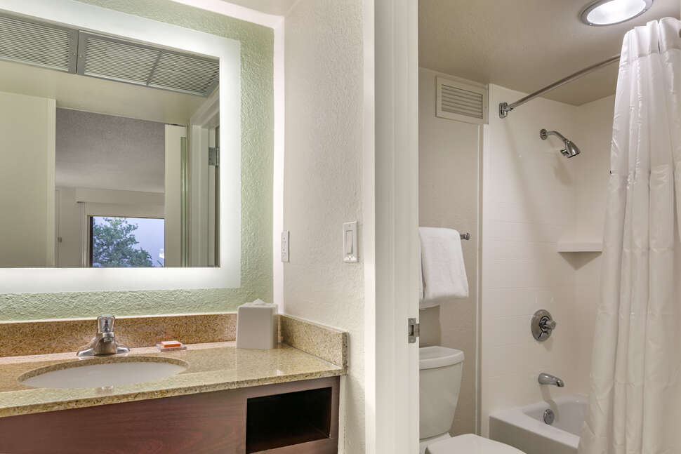 Ein Foto Wyndham Garden Lake Buena Vista