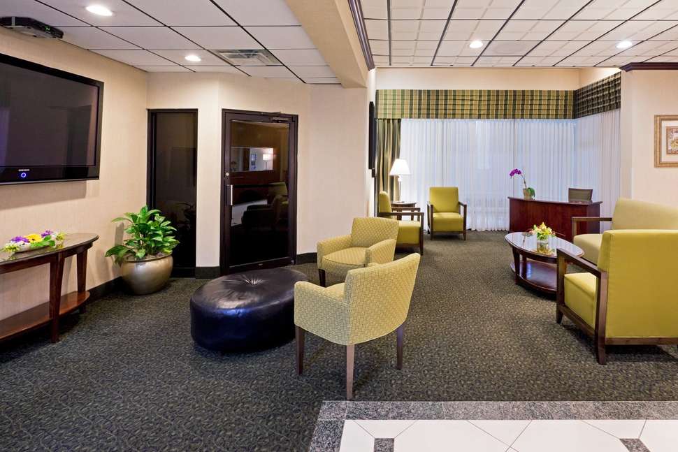 Een foto van het interieur van Holiday Inn Hasbrouck Heights Meadowlands