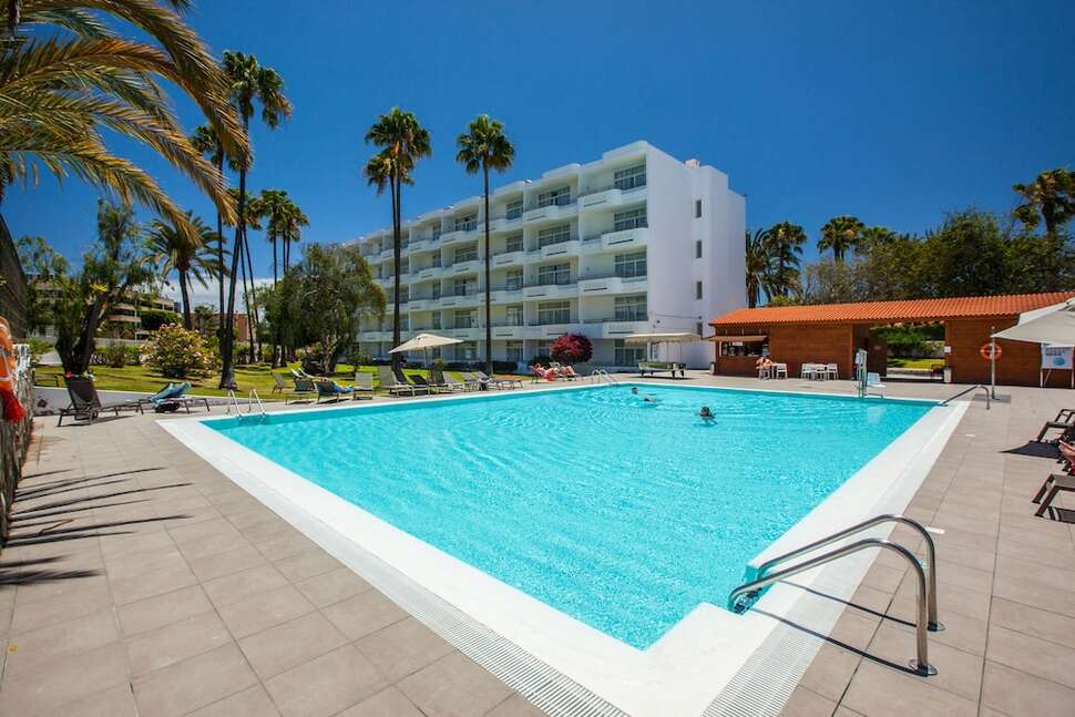 Een foto van het zwembad bij Abora Catarina by Lopesan Hotels