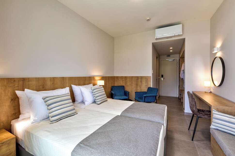 Ein Foto White Olive Premium Hotel