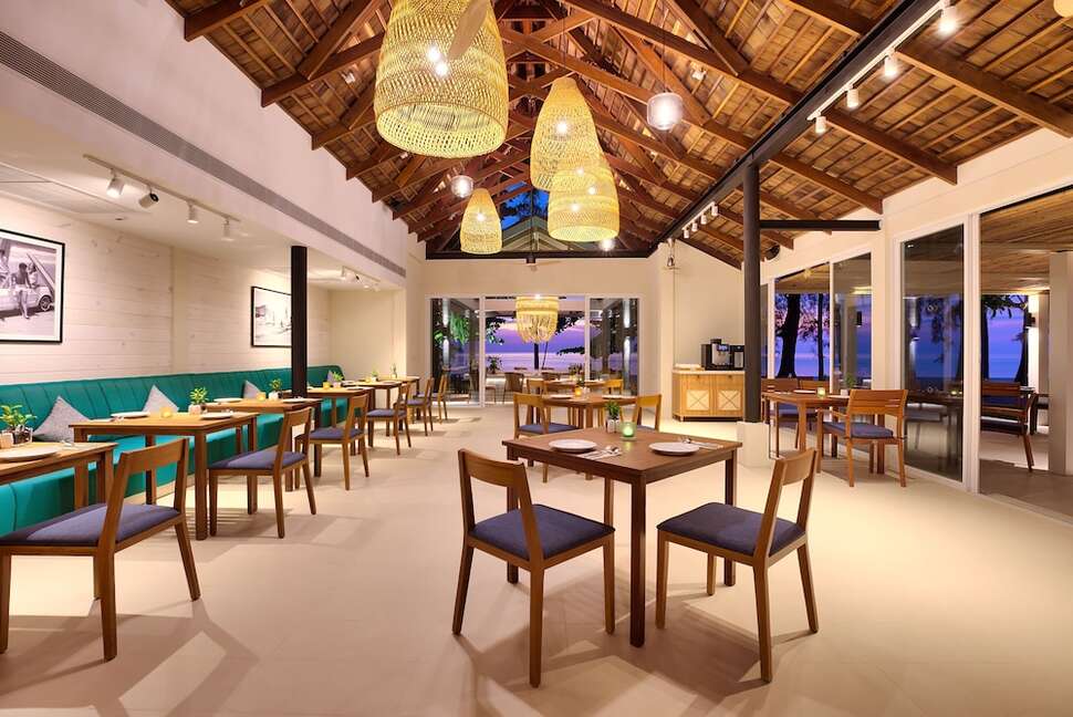 Een foto van Outrigger Khao Lak Beach Resort