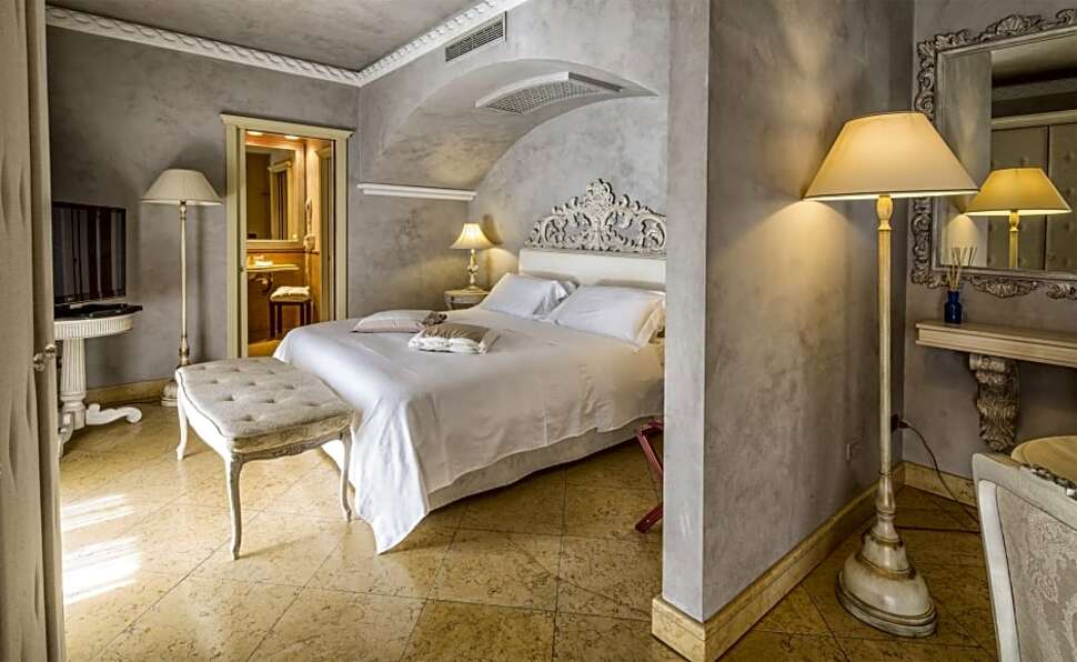 Een foto van Romano Palace Luxury Hotel