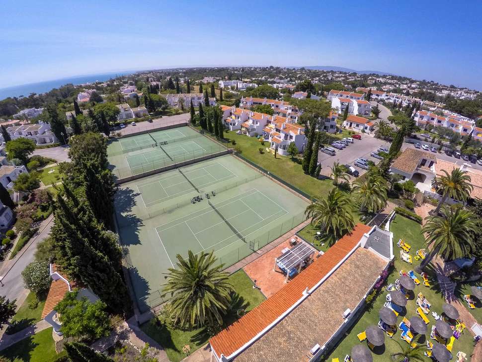 Ein Foto von den Einrichtungen im Rocha Brava Resort