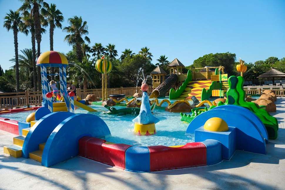 Een foto van Camping La Baume - La Palmeraie